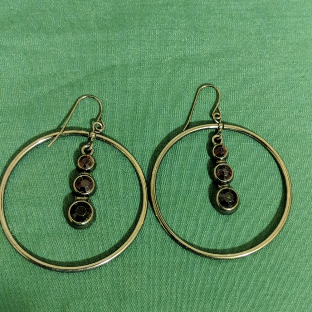 Jewelry - Picture 7 of 8